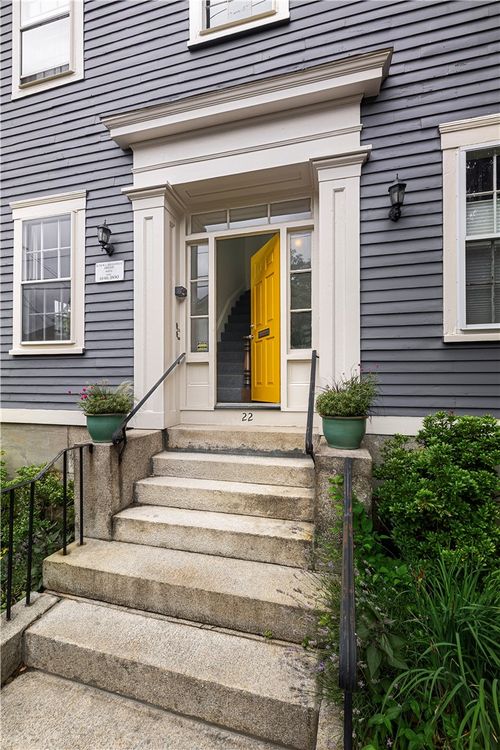 2-22 Halsey St, Providence, RI, 02906-1467 | Card Image