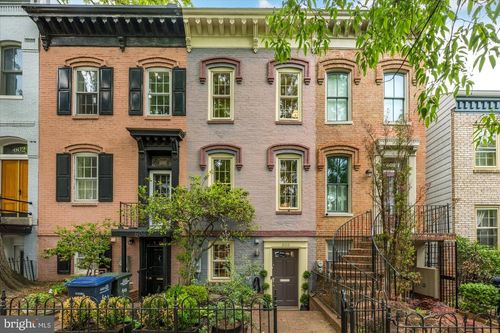 606 E St Se, WASHINGTON, DC, 20003-2712 | Card Image