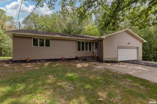 4041 30th St, Rock Island, IL, 61201-7004 | Card Image