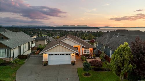 760 Timberline Dr, Campbell River, BC, V9H0A3 | Card Image