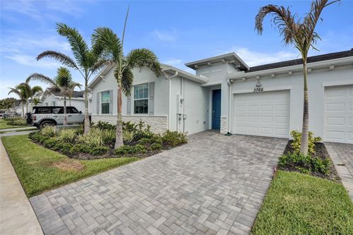 3766 Harborside Ave, Fort Pierce, FL, 34946-2010 | Card Image