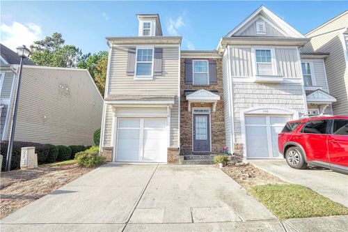 2158 Executive Dr, Duluth, GA, 30096-8969 | Card Image