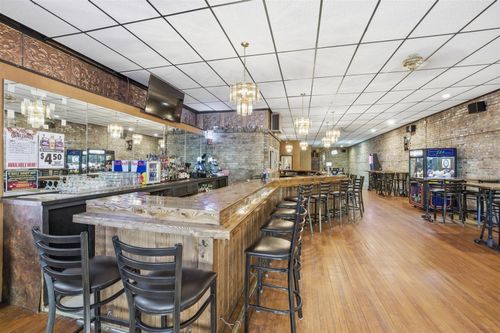 301 Grant Ave, Eveleth, MN, 55734-1523 | Card Image