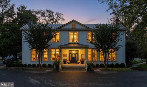 675 Zachary Taylor Hwy, FLINT HILL, VA, 22627-1737 | Card Image