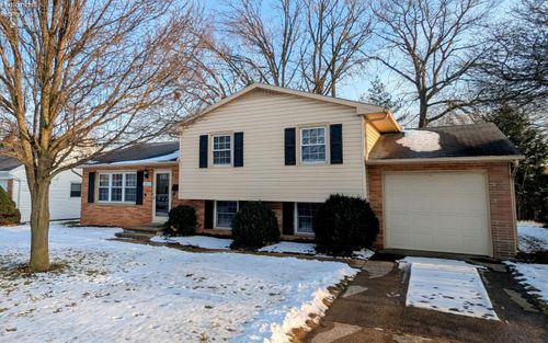 1202 Chalet Drive, Sandusky, OH, 44870 | Card Image