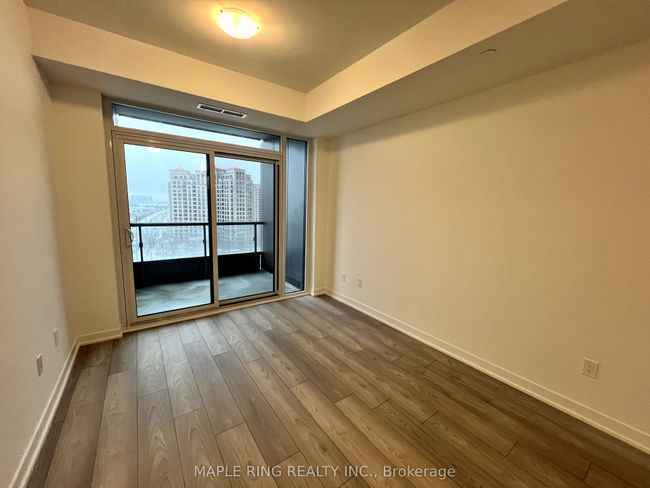 925 - 498 Caldari Rd, Condo with 2 bedrooms, 1 bathrooms and 1 parking in Vaughan ON | Image 4