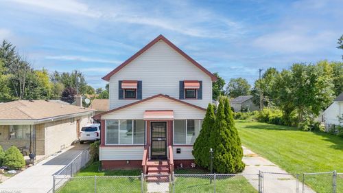 25124 Blair St, Roseville, MI, 48066-4407 | Card Image