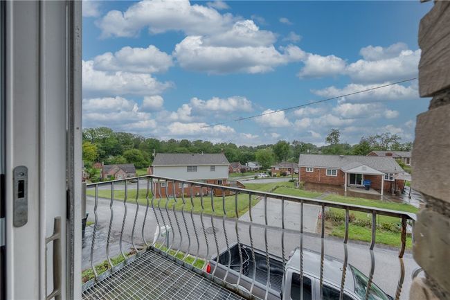 1566 Greentree Rd, House other with 2 bedrooms, 1 bathrooms and 1 parking in Scott Twp - SAL PA | Image 24