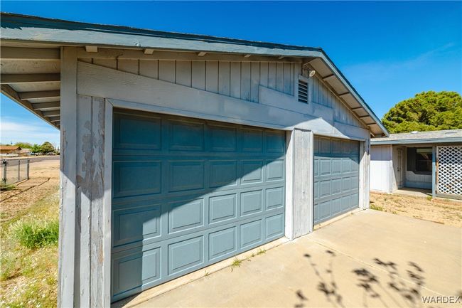 Garage | Image 60