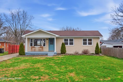5009 Paramount Dr, Louisville, KY, 40258 | Card Image