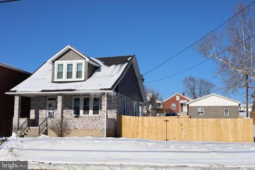 1102 E Oldtown Rd, CUMBERLAND, MD, 21502-4040 | Card Image