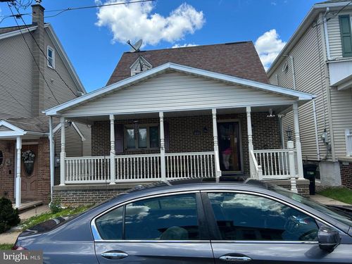 1048 Pine St, Kulpmont, PA, 17834-1217 | Card Image