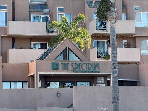 apt-414-450 E 4th St, Santa Ana, CA, 92701-4764 | Card Image
