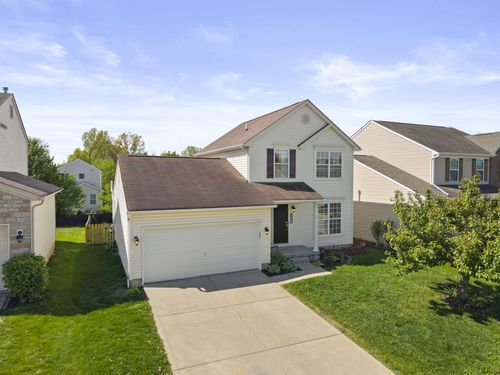 6987 Granite Falls Dr, Blacklick, OH, 43004-7017 | Card Image