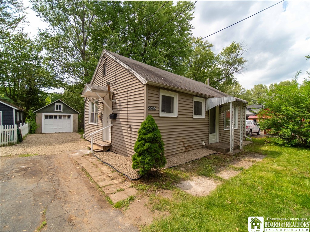 1st Ave, Lakewood, NY 14750