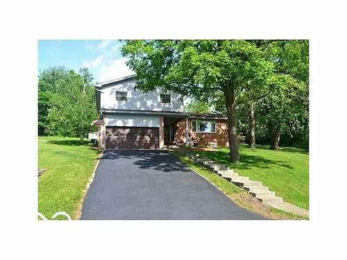 175 Goodnight Rd, Martinsville, IN, 46151-1339 | Card Image