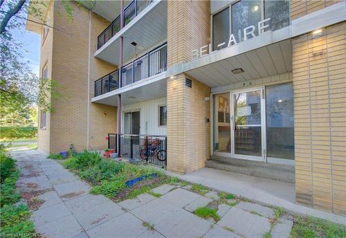 50 Gordon Ave, Kitchener, ON, N2H1N8 | Card Image