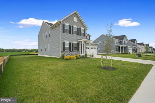 200 Charleston Cir, DOVER, DE, 19904-4986 | Card Image