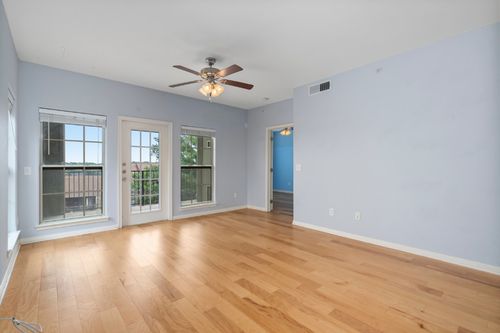1200-6810 Deatonhill Dr, Austin, TX, 78745-4702 | Card Image