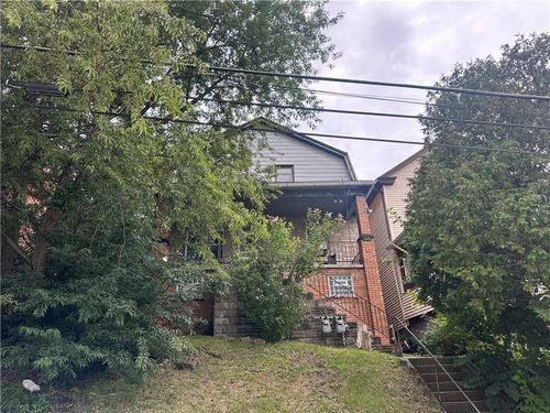 1006 Beaver Rd, Ambridge, PA, 15003-2633 | Card Image