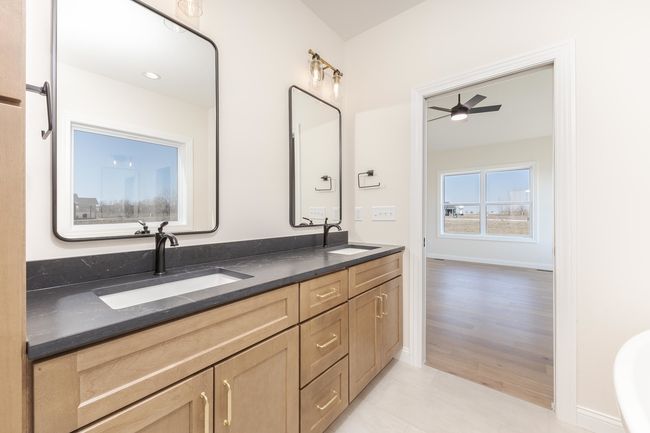 2538 Marble Rd, House other with 3 bedrooms, 2 bathrooms and 2 parking in Normal IL | Image 24