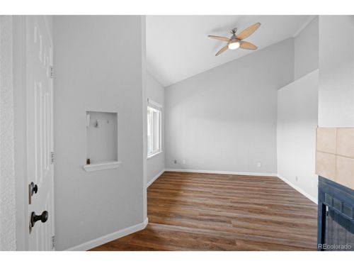 apt-j301-6001 S Yosemite St, Greenwood Village, CO, 80111-5135 | Card Image
