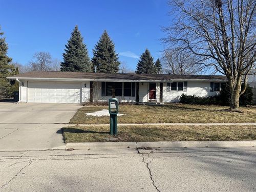 735 Sunset Drive, Plymouth, WI, 53073 | Card Image
