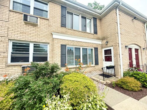 unit-9a-250 Beechwood Ave, Poughkeepsie, NY, 12601-5268 | Card Image
