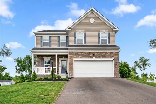 5052 Chalfant Ln, Gibsonia, PA, 15044-8538 | Card Image