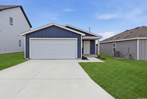 5731 Falcon Pt, San Antonio, TX, 78222-4542 | Card Image