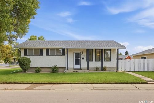 199 Mcsherry Crescent, Regina, SK, S4T7B6 | Card Image