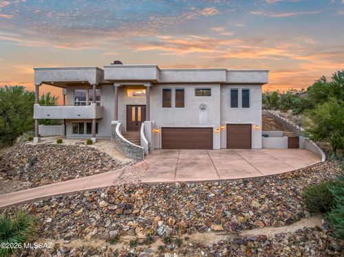 10685 N Summer Moon Place, Oro Valley, AZ, 85737 | Card Image