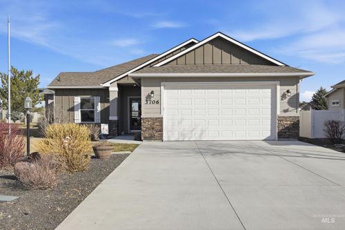 3706 S Greenbrier Rd, Nampa, ID, 83686-5281 | Card Image