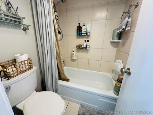 1c-6902 Environ Boulevard, Lauderhill, FL, 33319 | Card Image