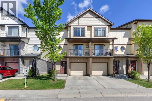 401 Copperpond Landing Se, Calgary, AB, T2G1Z6 | Card Image