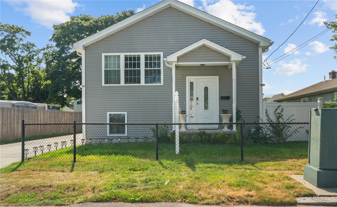 Harris St, Pawtucket, RI 02861