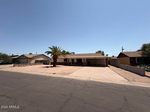 581 W 21st Ave, Apache Junction, AZ, 85120-7705 | Card Image