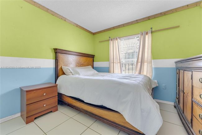 12350 Nw 7 Th Trl, House other with 3 bedrooms, 2 bathrooms and null parking in Miami FL | Image 25