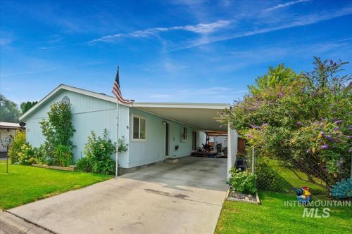 2223 Iris, Boise, ID, 83704 | Card Image