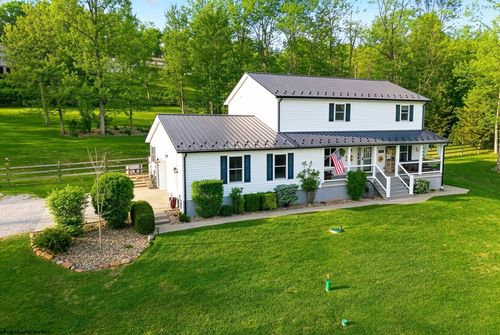 424 Arbogast Ln, Morgantown, WV, 26508-8808 | Card Image