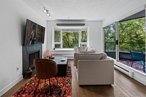 304-1925 W 2nd Avenue, Vancouver, BC, V6J1J2 | Card Image