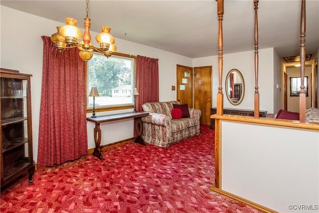 12100 Brookview Dr, House other with 3 bedrooms, 1 bathrooms and null parking in Midlothian VA | Image 7