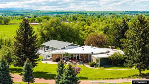 18 Circle 8 Dr, Sheridan, WY, 82801-9753 | Card Image