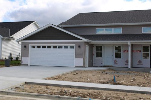 937 Drumlin Dr, Kewaskum, WI, 53040-1227 | Card Image