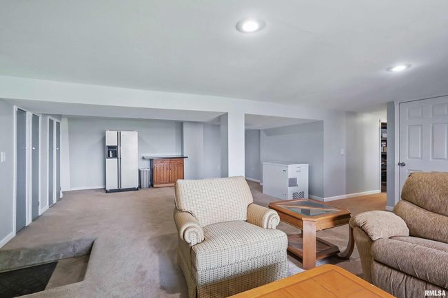 21704 283 Rd Ave, House other with 4 bedrooms, 3 bathrooms and null parking in Le Claire IA | Image 40