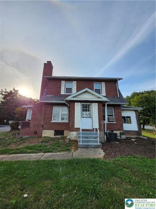 2619 Broad St, Palmer Twp, PA, 18045-2603 | Card Image