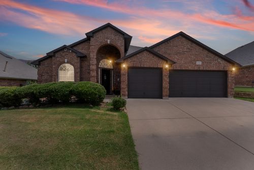 4105 Bickmore Ln, Fort Worth, TX, 76244-5789 | Card Image