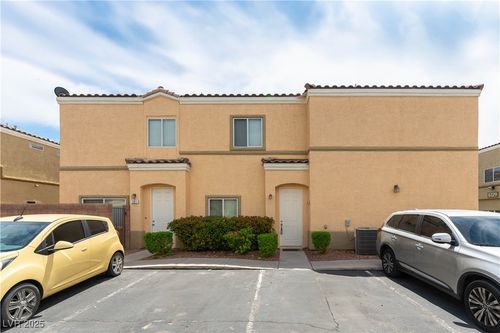 unit-201-6328 Sandy Ridge St, North Las Vegas, NV, 89081-3854 | Card Image