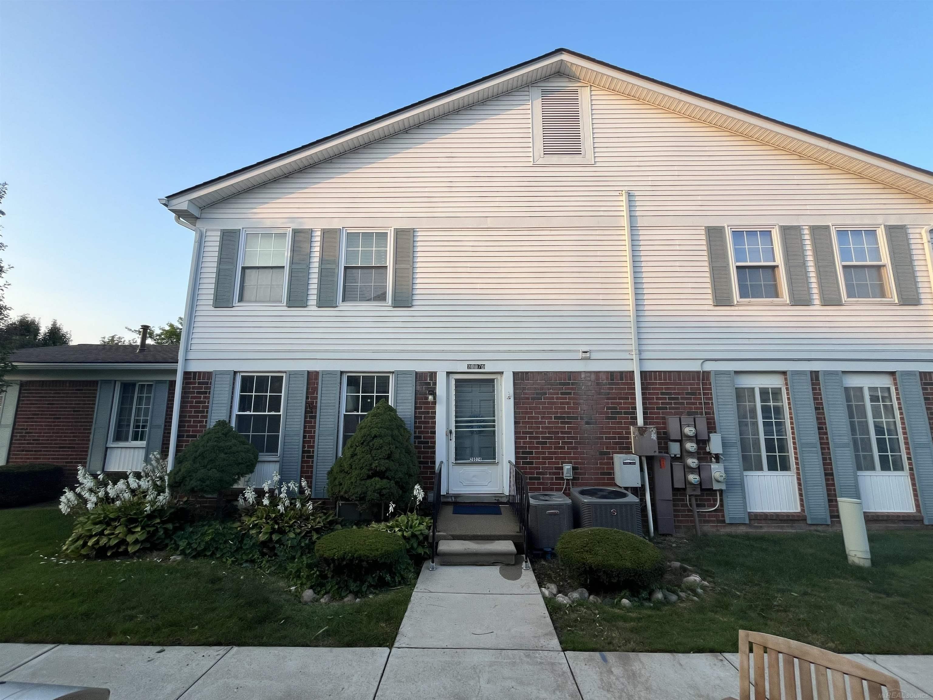 Lake Dr, Harrison Township, MI 48045