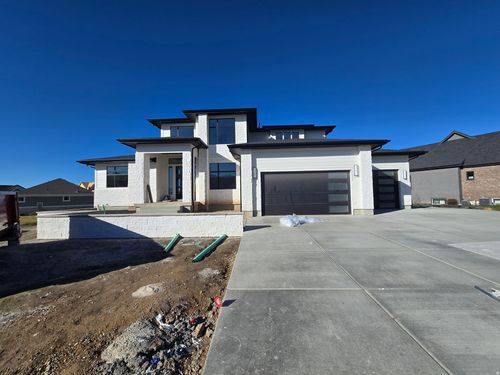 1566 W Pheasant Meadow Dr, Kaysville, UT, 84037-8005 | Card Image